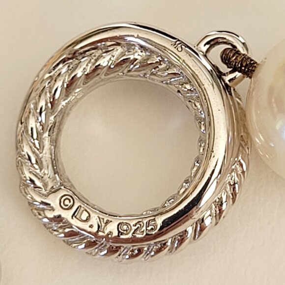 David Yurman Pearl Crossover Necklace 17” 9x8.5mm - Picture 7 of 11